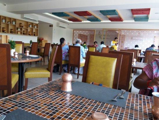 Santrupti Indian Veg Restaurant